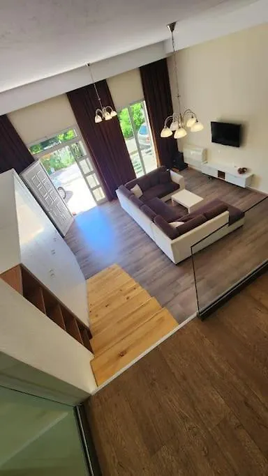 Debis' Downtown Sanctuary Apartment Tirana Albania